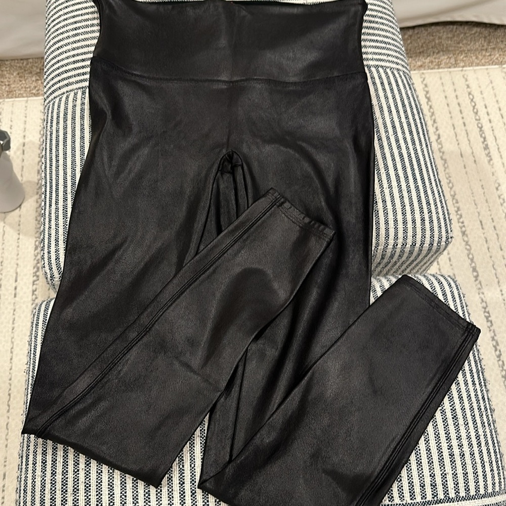 Spanx faux leather leggings black size large